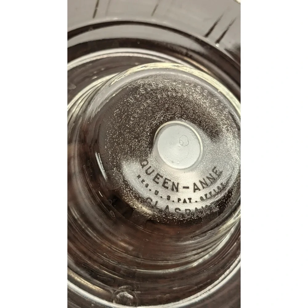 Glasbake vintage queen
